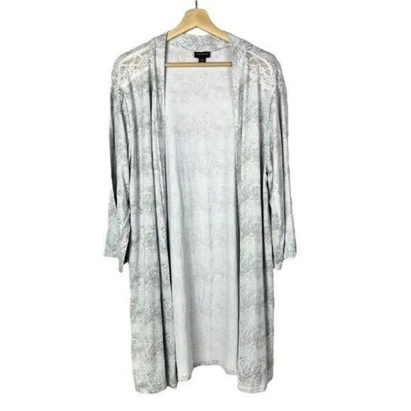 Tahari Light Gray Floral Lace Shoulder Long Sleeve Lounge Robe XL - Picture 1 of 3